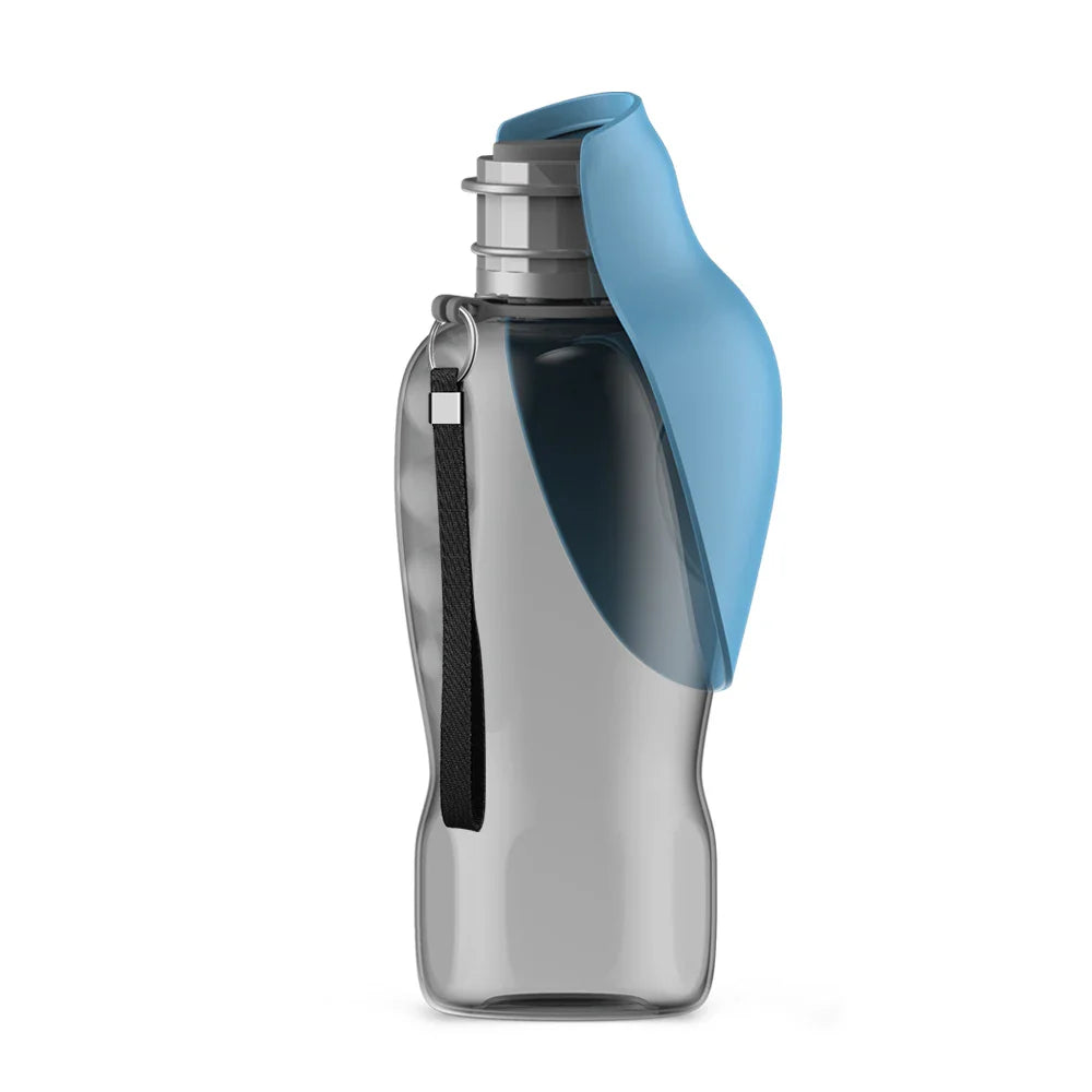 Portable 800ml Water Bottle with Feeder for Dogs โ Perfect for Travel